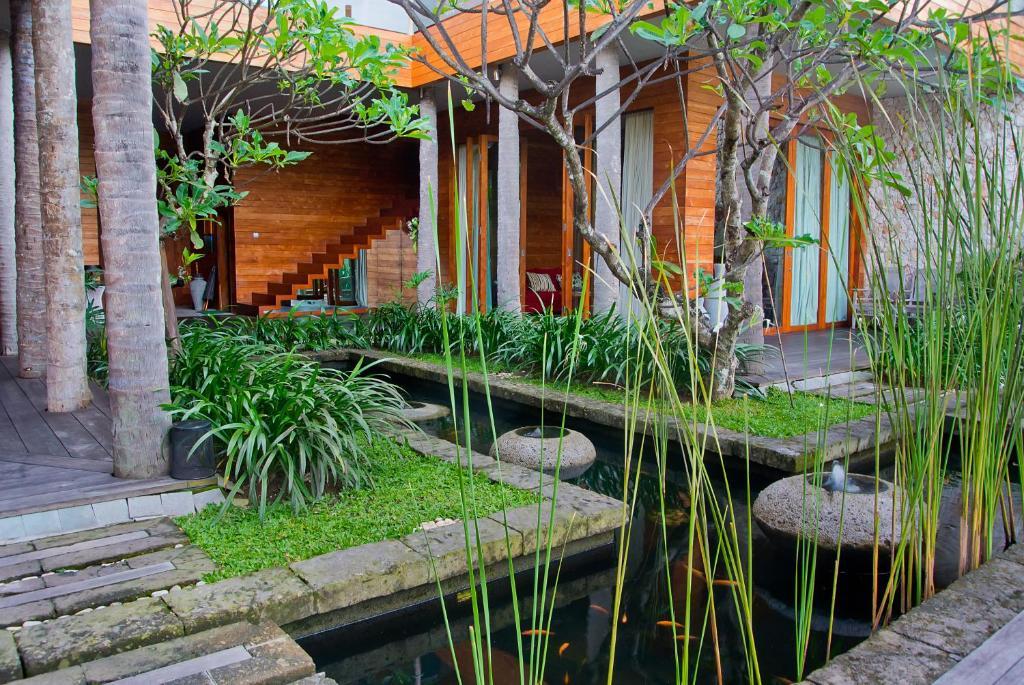 Eko Villa Seminyak Exterior photo