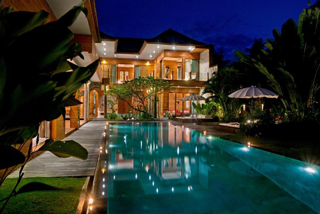 Eko Villa Seminyak Exterior photo